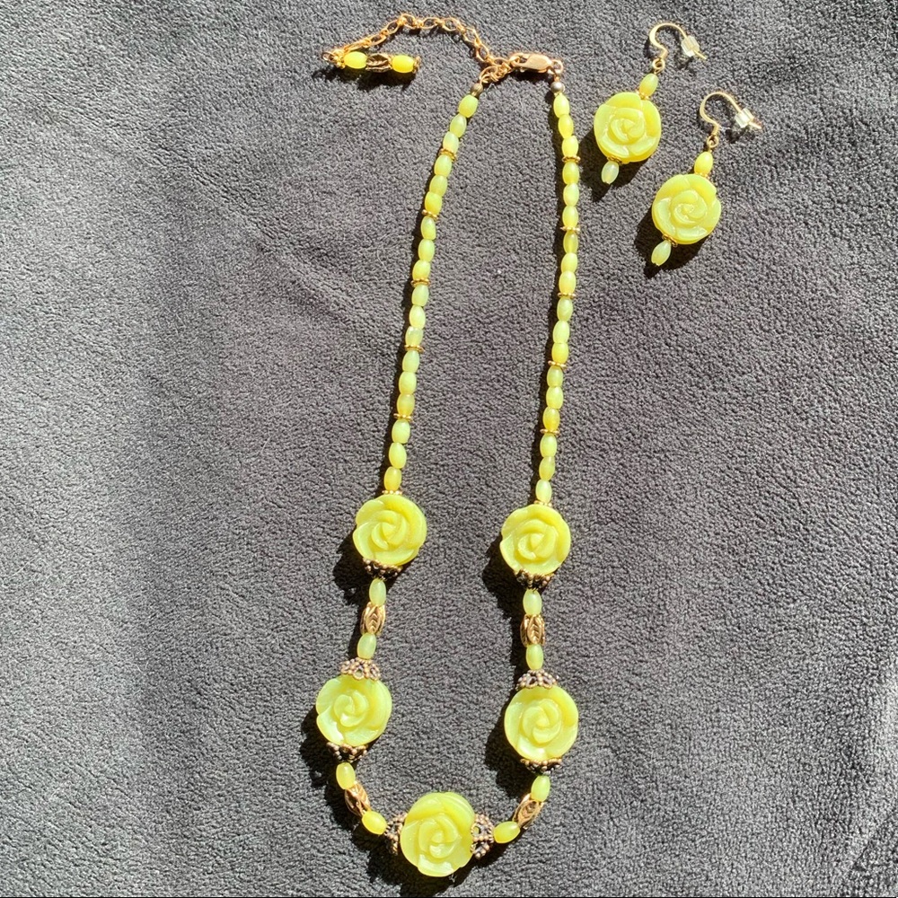 Green Soapstone Necklace and Earrings